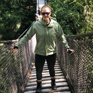 Meet your Posher, Marissa